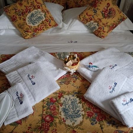 Bed And Breakfast Margherita & Home Restaurant Gerano Exteriör bild
